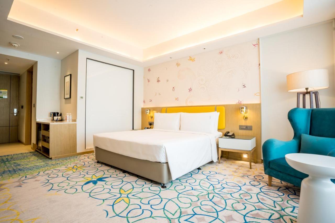 Holiday Inn Lucknow Airport By Ihg Exteriör bild