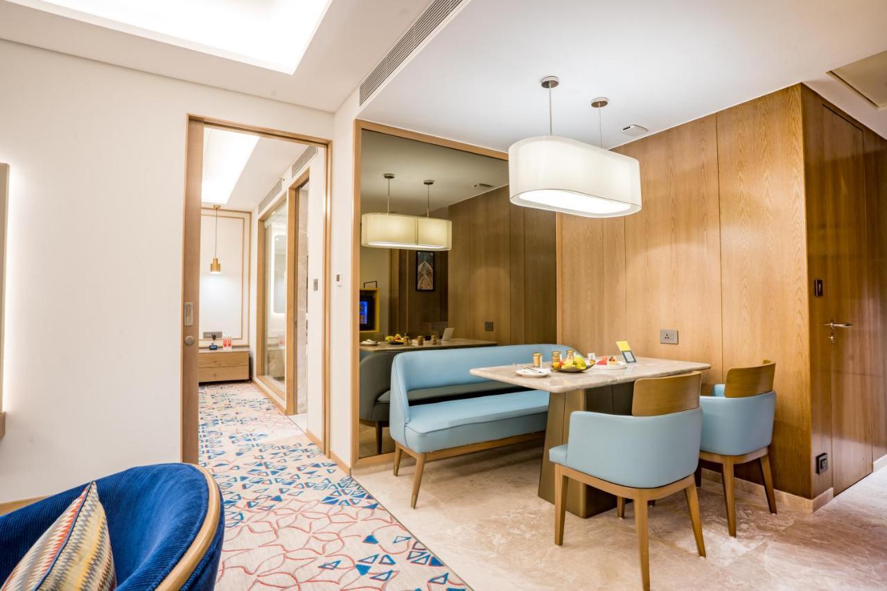 Holiday Inn Lucknow Airport By Ihg Exteriör bild
