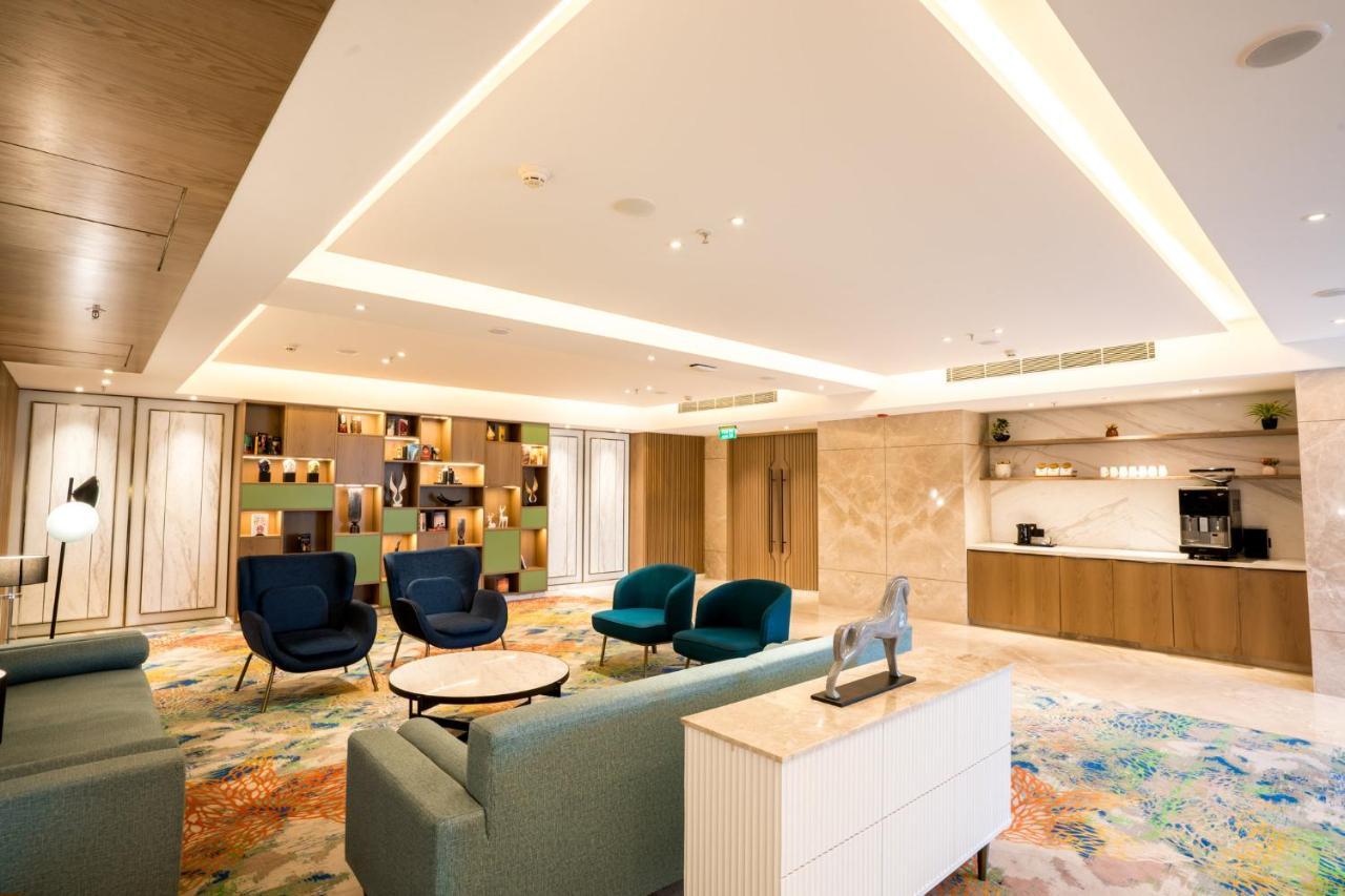 Holiday Inn Lucknow Airport By Ihg Exteriör bild