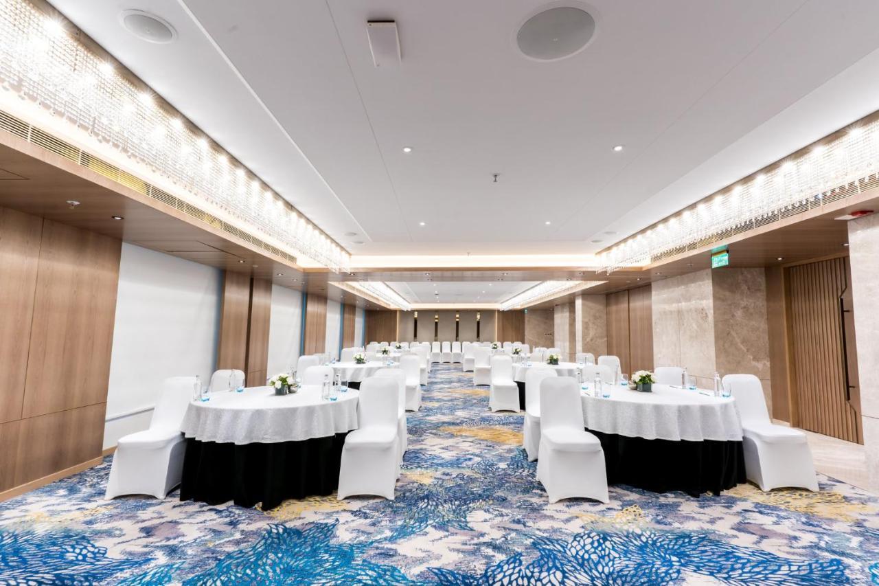 Holiday Inn Lucknow Airport By Ihg Exteriör bild