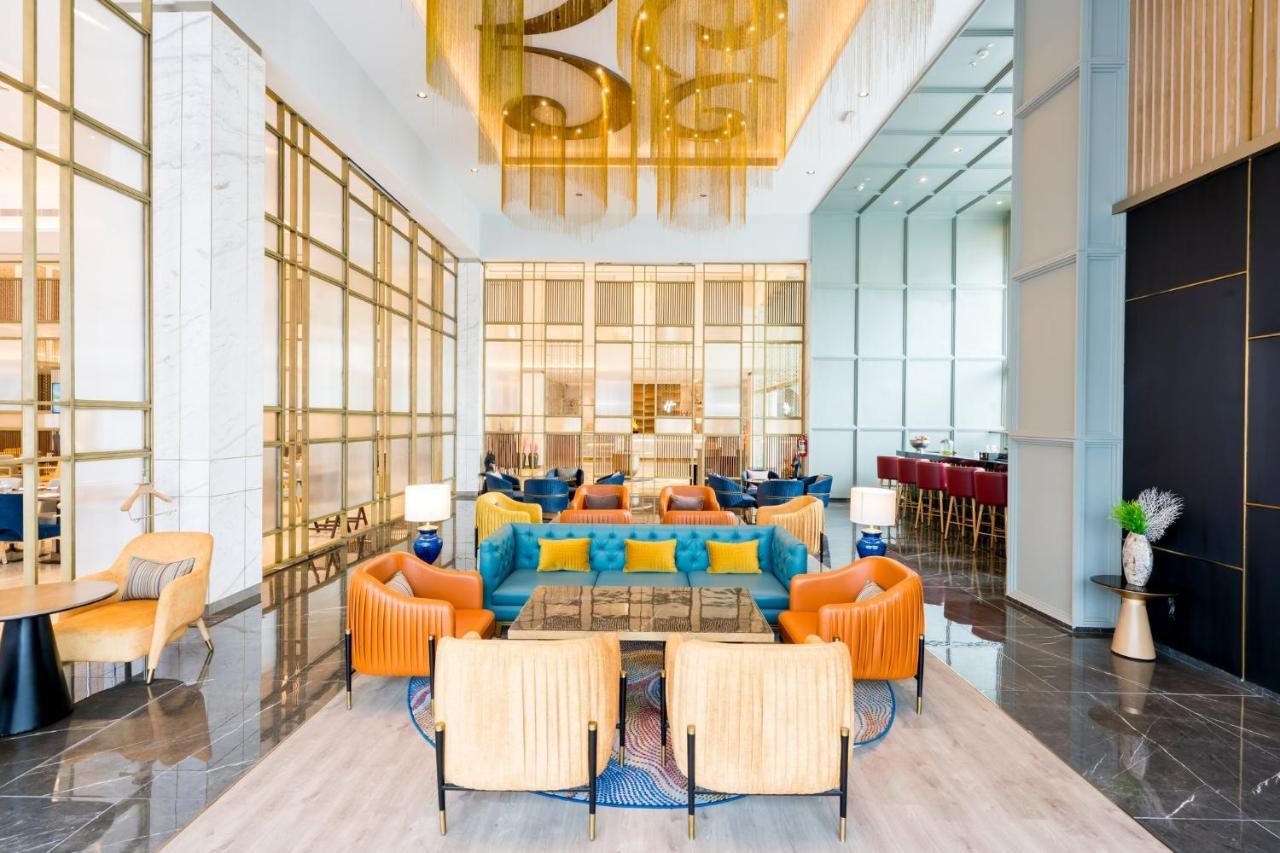 Holiday Inn Lucknow Airport By Ihg Exteriör bild