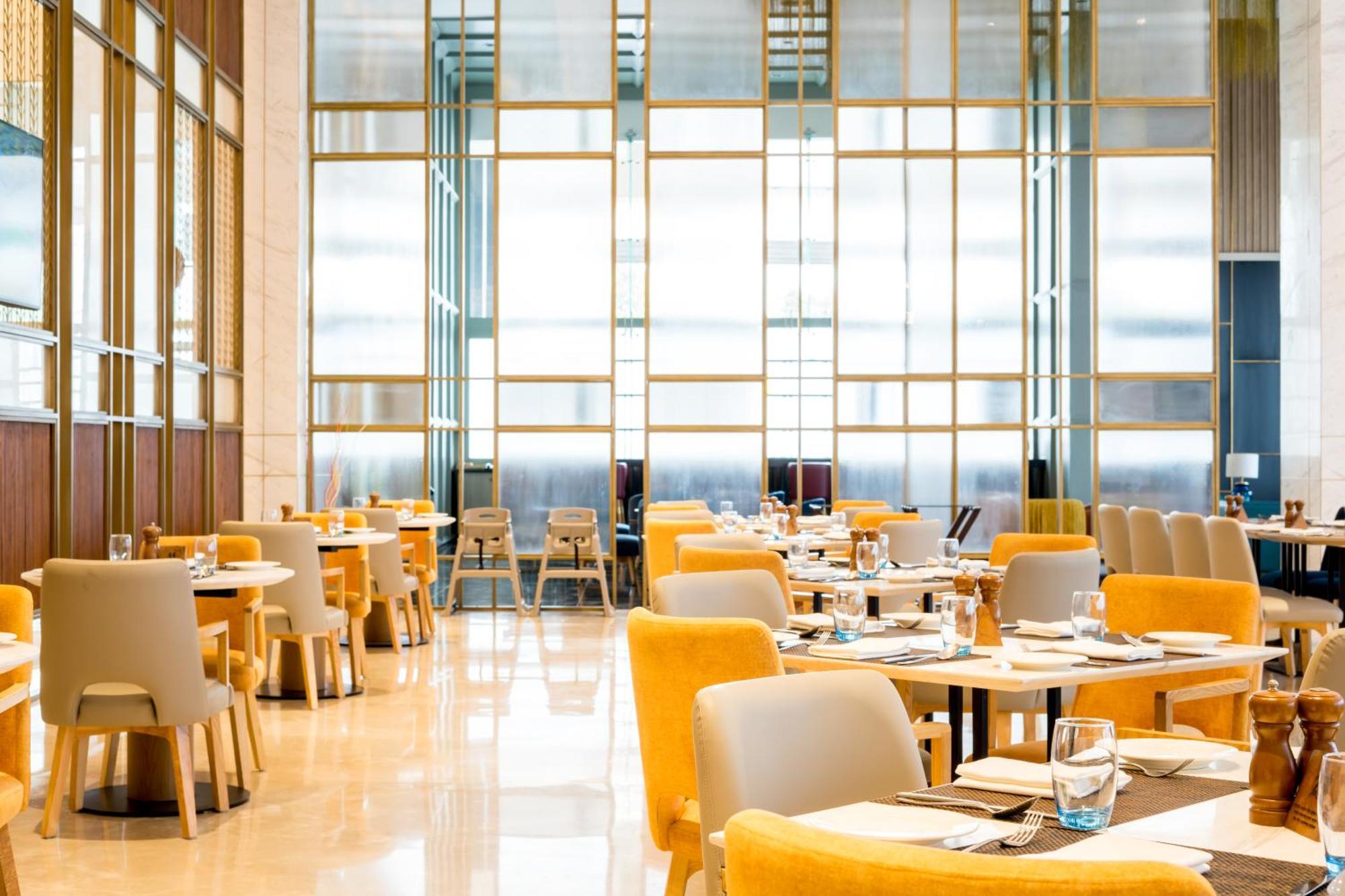 Holiday Inn Lucknow Airport By Ihg Exteriör bild