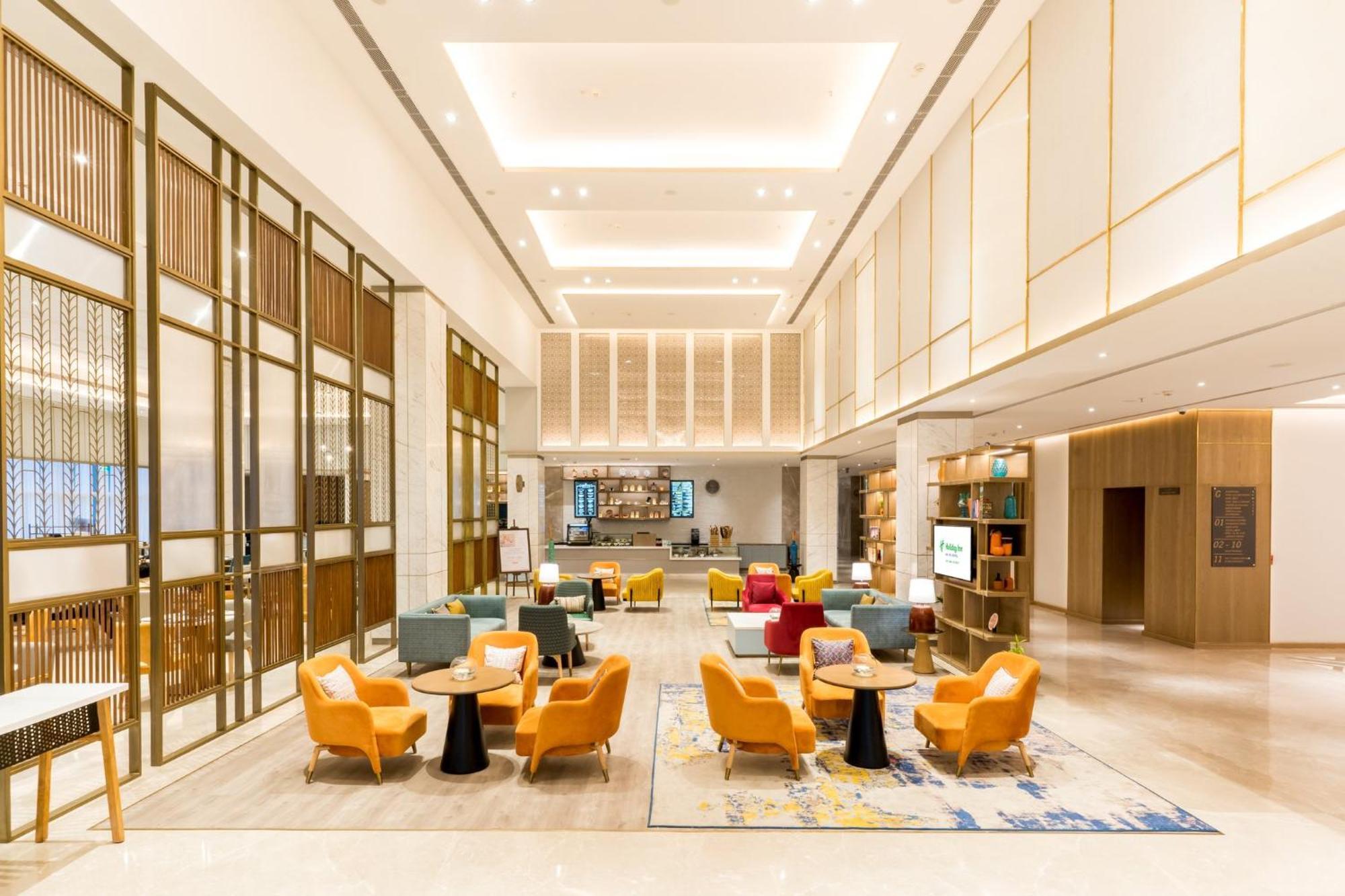 Holiday Inn Lucknow Airport By Ihg Exteriör bild